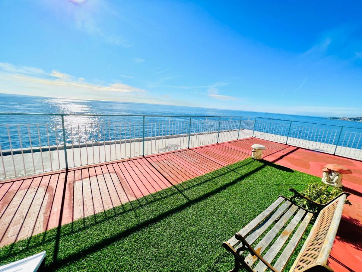 Suite Sunset 18 - Fronte Mare San Remo Extérieur photo